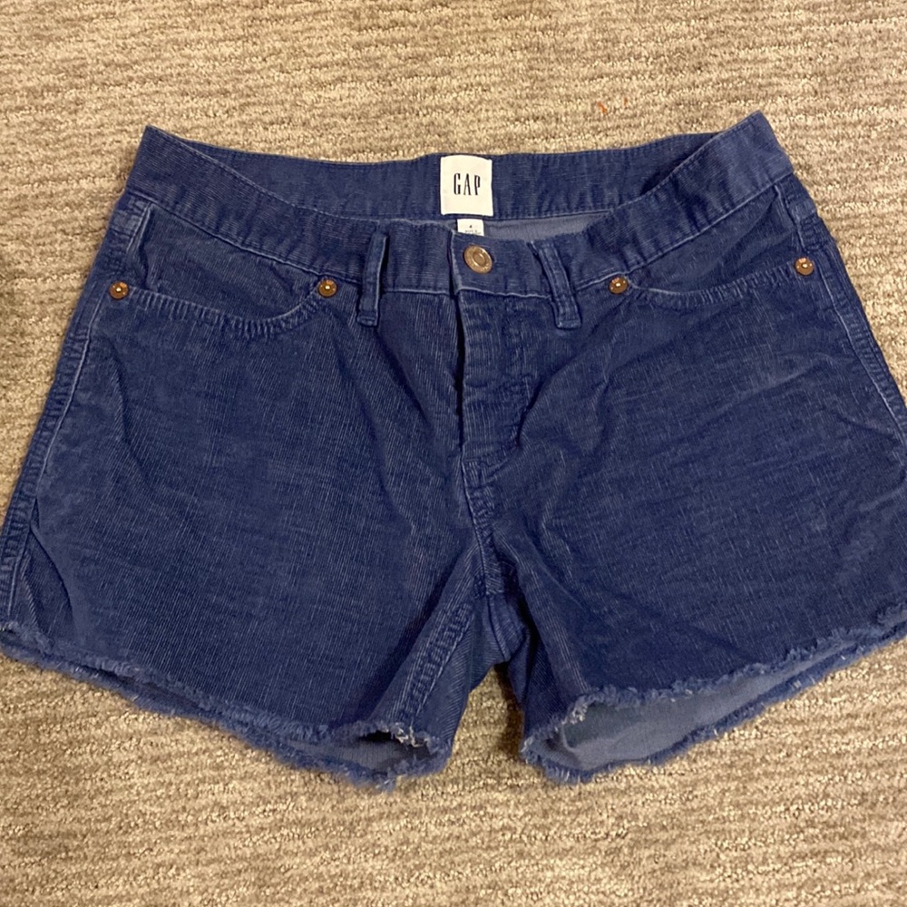 Corduroy shorts, size 4, GAP